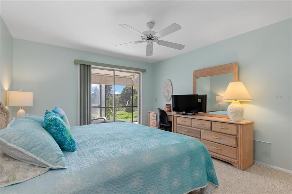 For Sale: $115,000 (2 beds, 2 baths, 1092 Square Feet)