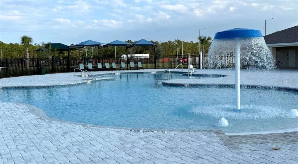 En Venta: $349,990 (4 camas, 2 baños, 2068 Pies cuadrados)