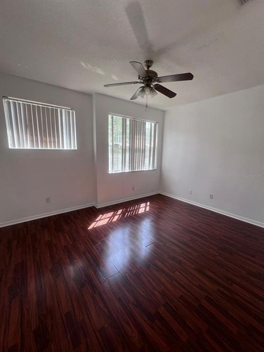 For Sale: $445,000 (4 beds, 2 baths, 2075 Square Feet)