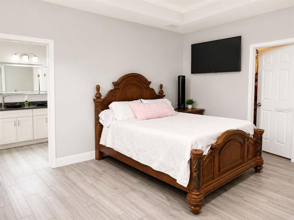 En Venta: $550,000 (4 camas, 3 baños, 1722 Pies cuadrados)