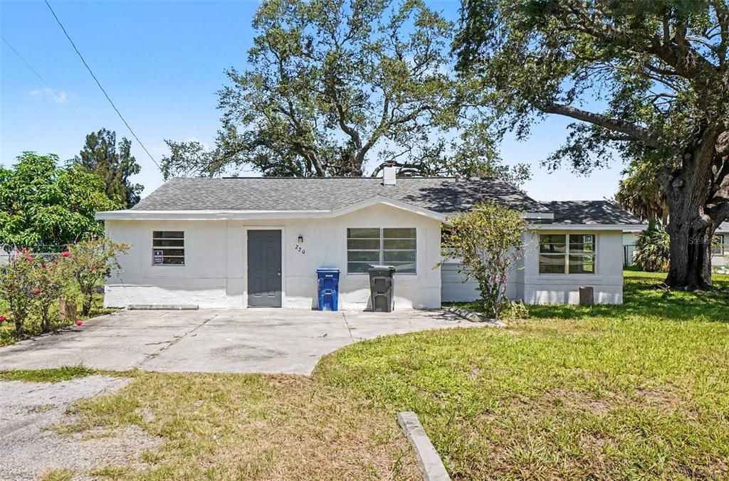 For Sale: $275,000 (3 beds, 2 baths, 1168 Square Feet)