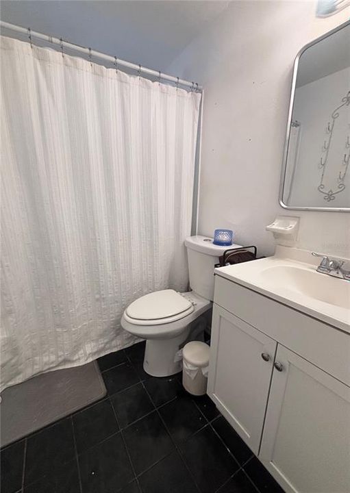 For Sale: $229,900 (2 beds, 1 baths, 1090 Square Feet)