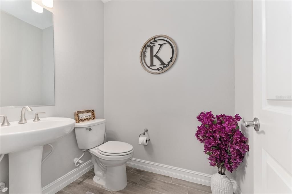 For Sale: $499,000 (3 beds, 2 baths, 1894 Square Feet)