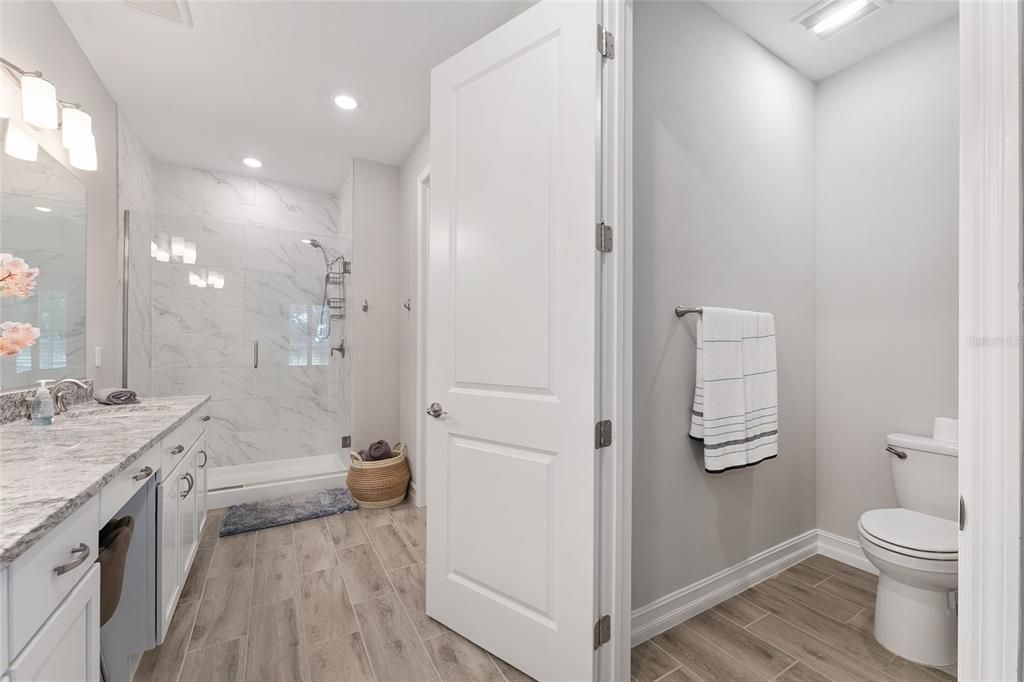 For Sale: $499,000 (3 beds, 2 baths, 1894 Square Feet)