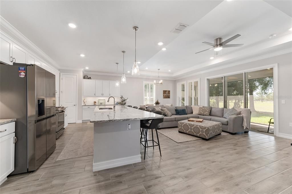 For Sale: $499,000 (3 beds, 2 baths, 1894 Square Feet)