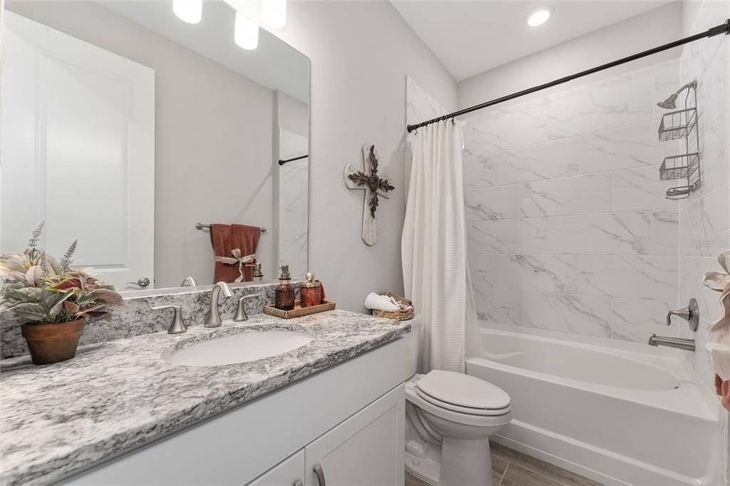 For Sale: $499,000 (3 beds, 2 baths, 1894 Square Feet)