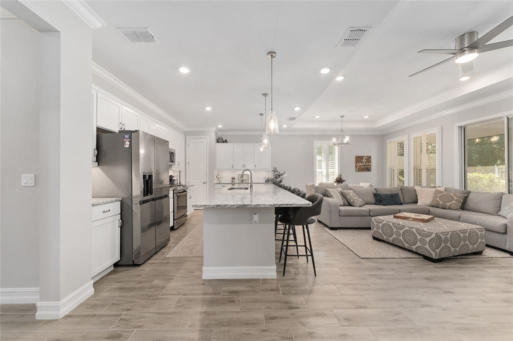 For Sale: $499,000 (3 beds, 2 baths, 1894 Square Feet)