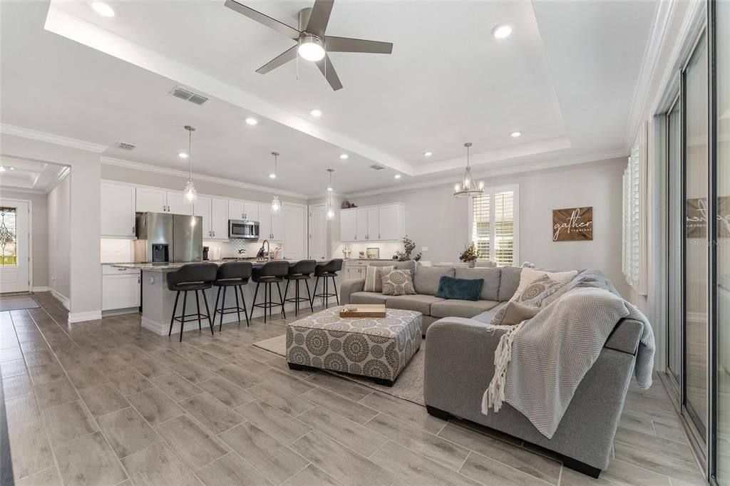 For Sale: $499,000 (3 beds, 2 baths, 1894 Square Feet)