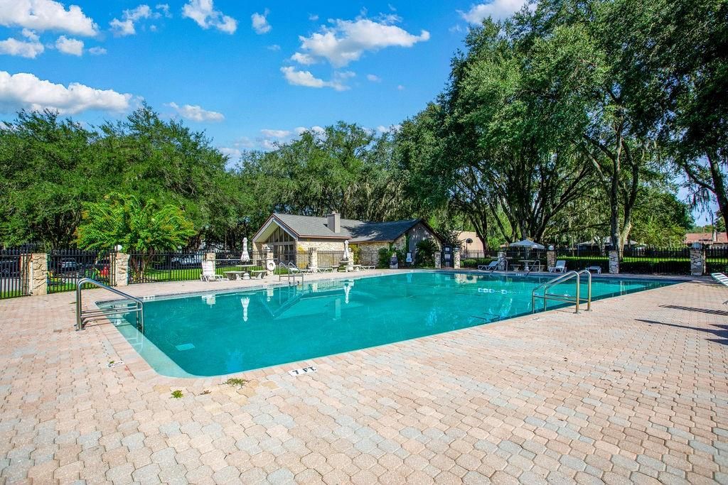 En Venta: $347,500 (3 camas, 2 baños, 1291 Pies cuadrados)
