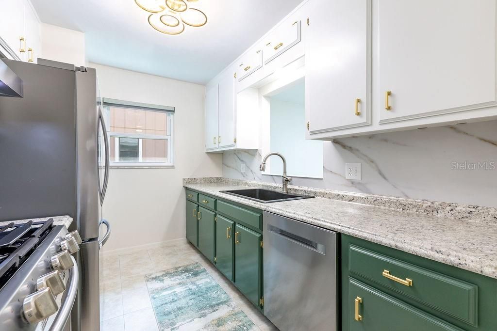 En Venta: $347,500 (3 camas, 2 baños, 1291 Pies cuadrados)