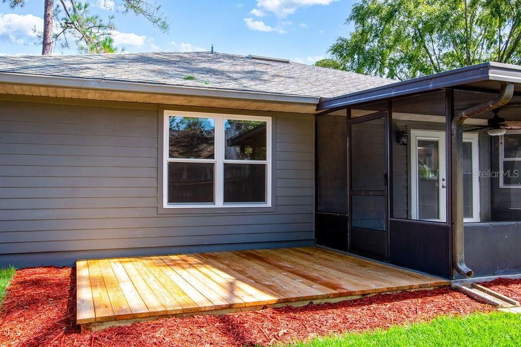 En Venta: $347,500 (3 camas, 2 baños, 1291 Pies cuadrados)