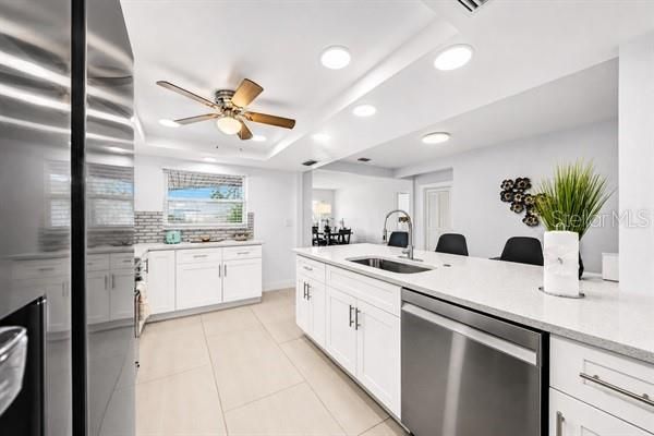En Venta: $674,900 (3 camas, 2 baños, 1522 Pies cuadrados)