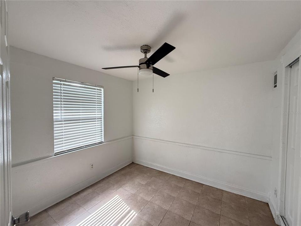 For Rent: $2,300 (3 beds, 2 baths, 1432 Square Feet)