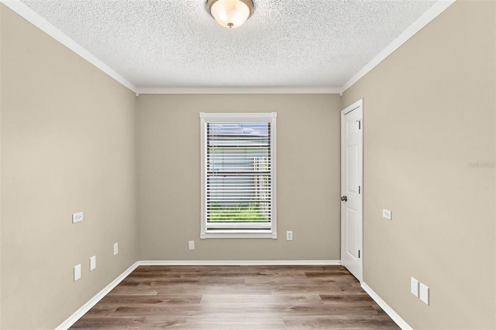 For Sale: $437,900 (4 beds, 2 baths, 2039 Square Feet)
