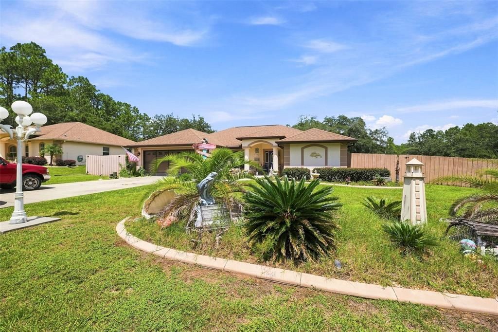 For Sale: $265,000 (3 beds, 2 baths, 1673 Square Feet)