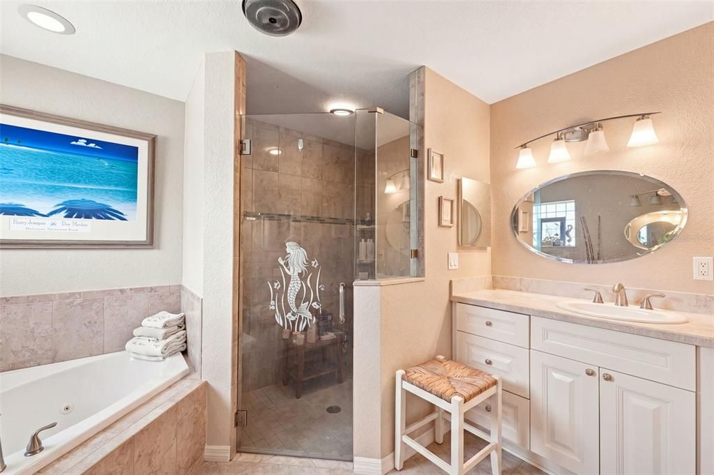 For Sale: $265,000 (3 beds, 2 baths, 1673 Square Feet)