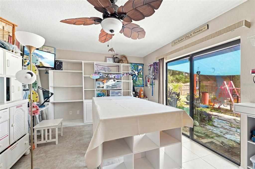 For Sale: $265,000 (3 beds, 2 baths, 1673 Square Feet)