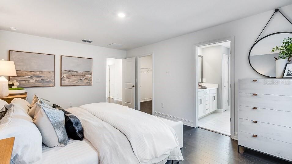 For Rent: $2,950 (4 beds, 3 baths, 2410 Square Feet)