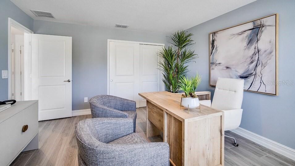 For Rent: $2,950 (4 beds, 3 baths, 2410 Square Feet)
