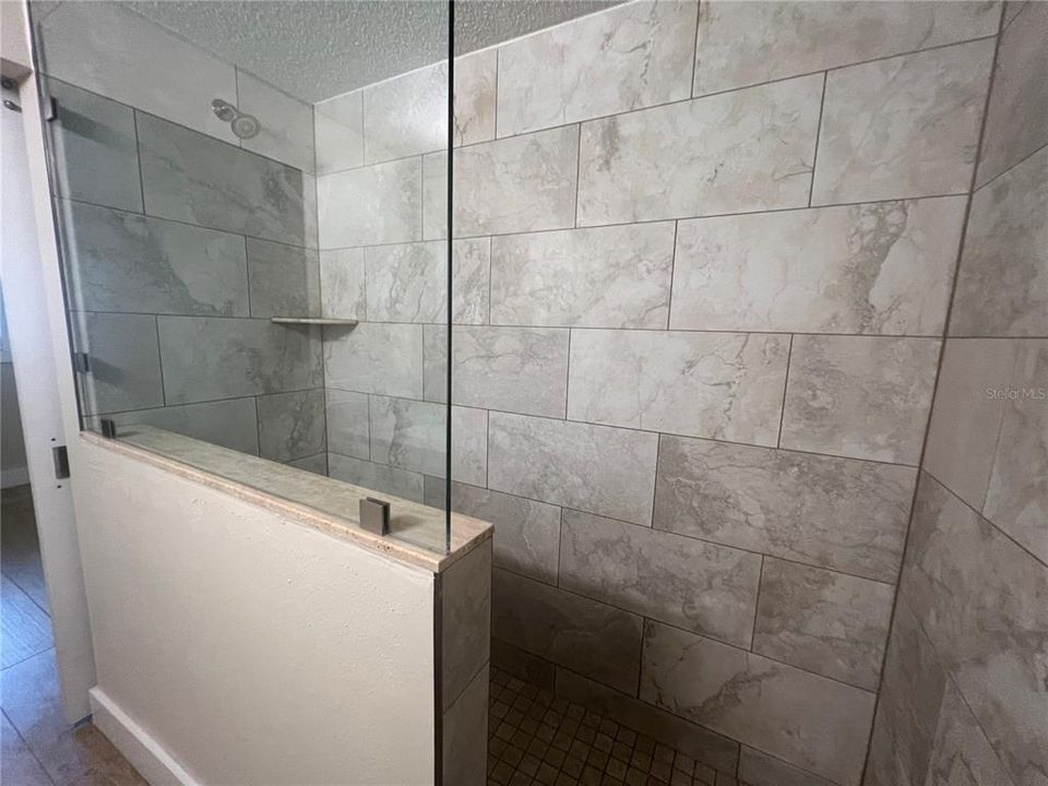 В аренду: $1,450 (2 спален, 2 ванн, 1104 Квадратных фут)