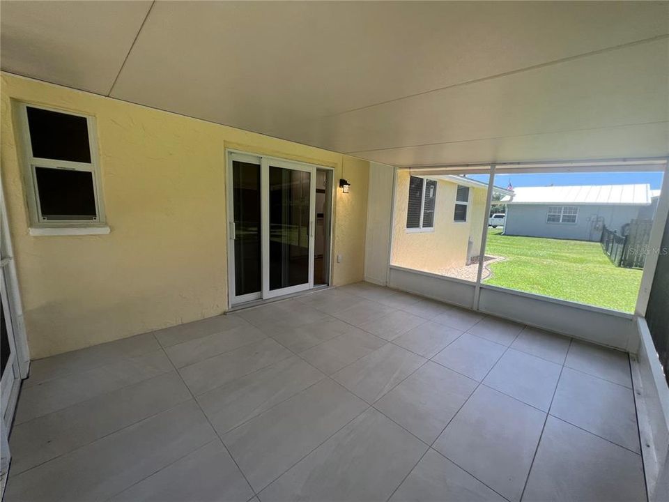 В аренду: $1,450 (2 спален, 2 ванн, 1104 Квадратных фут)