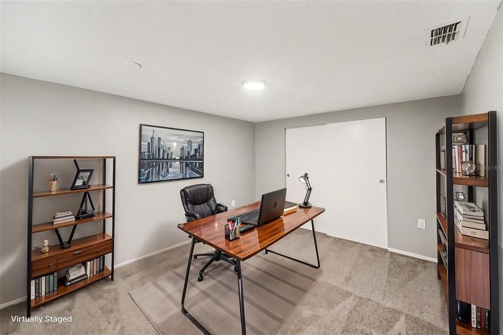 En Venta: $294,900 (3 camas, 2 baños, 1728 Pies cuadrados)