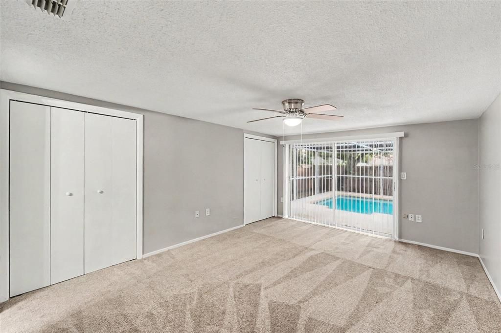 En Venta: $294,900 (3 camas, 2 baños, 1728 Pies cuadrados)