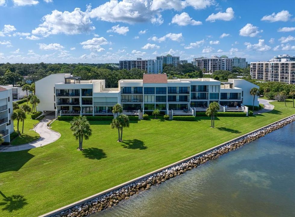 En Venta: $499,999 (2 camas, 2 baños, 1506 Pies cuadrados)