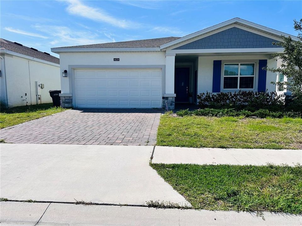 For Sale: $410,000 (4 beds, 3 baths, 2109 Square Feet)