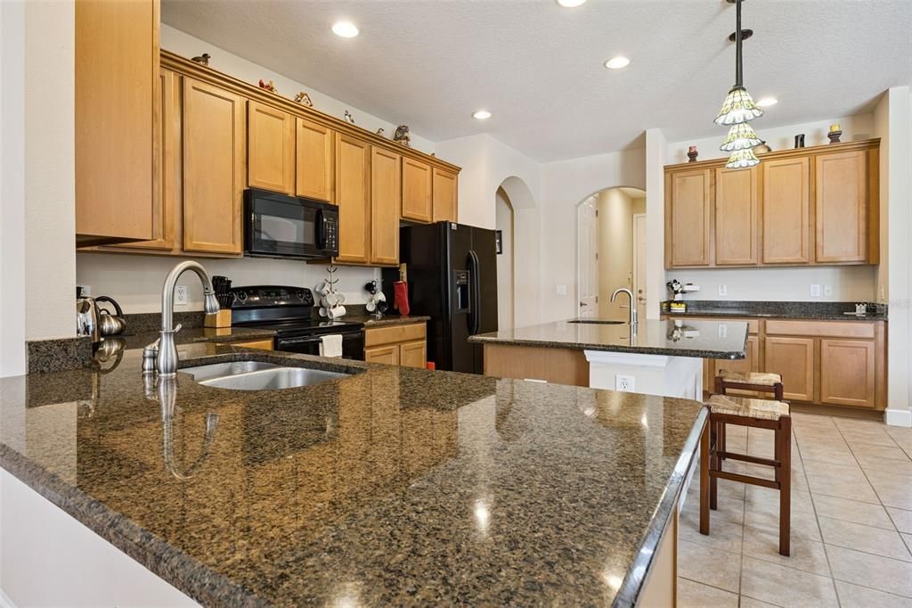 En Venta: $750,000 (5 camas, 3 baños, 3468 Pies cuadrados)