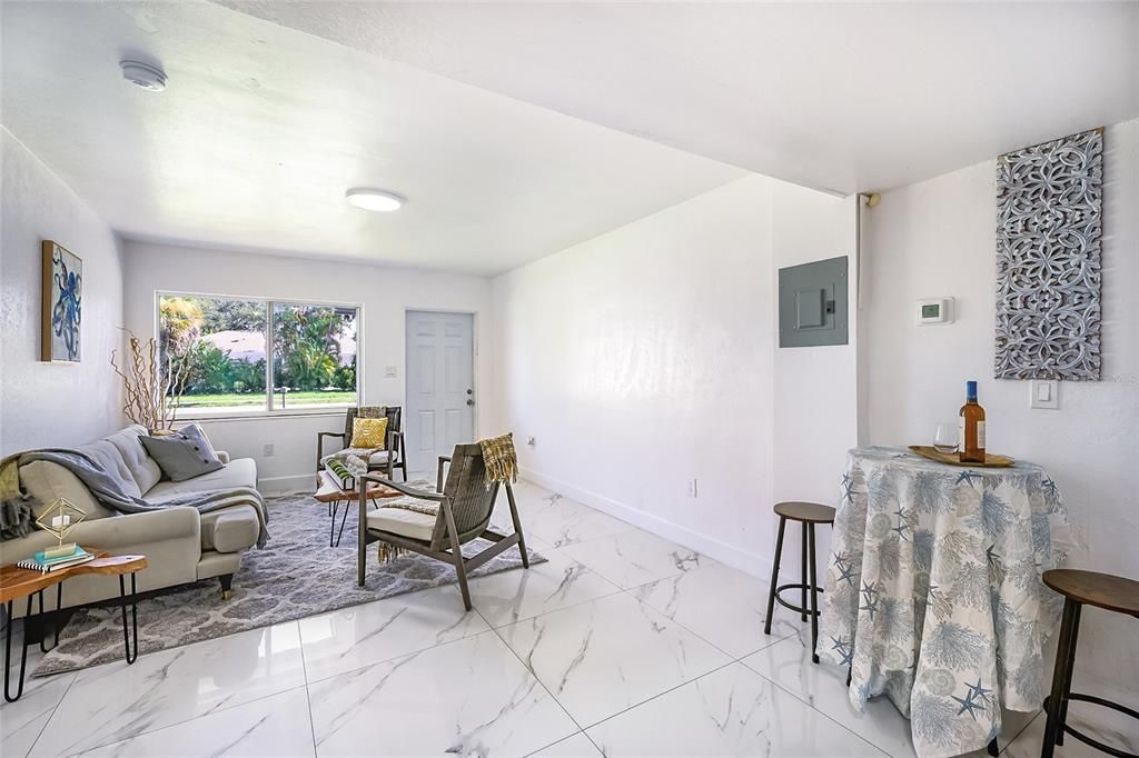 For Sale: $999,000 (5 beds, 0 baths, 2245 Square Feet)