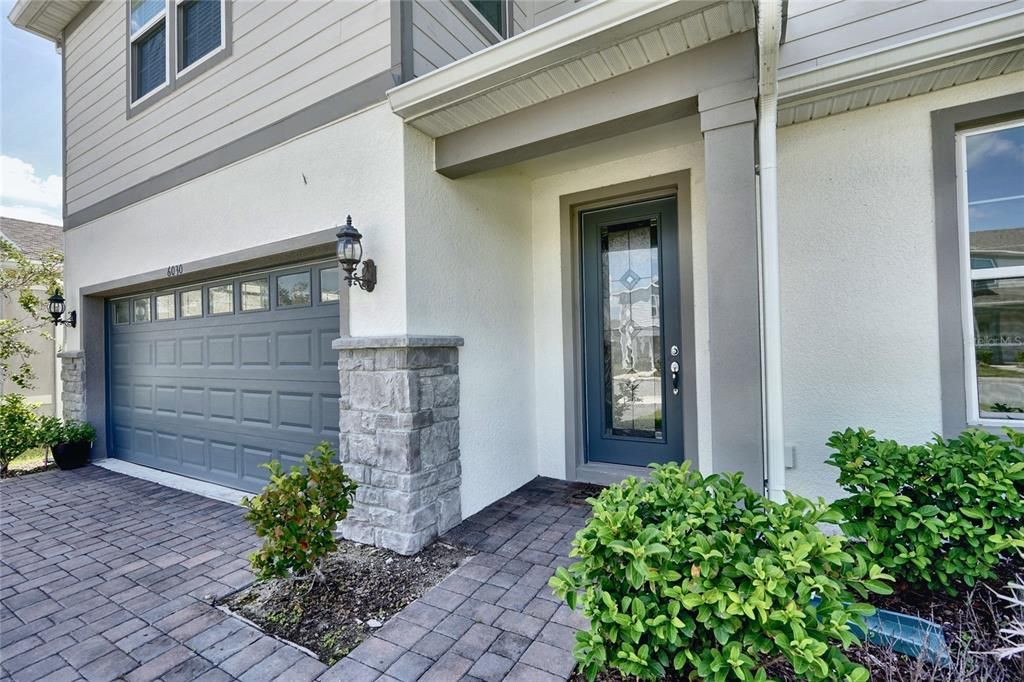For Sale: $669,000 (4 beds, 3 baths, 2860 Square Feet)