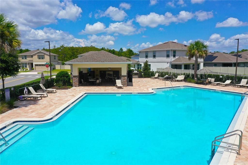 For Sale: $669,000 (4 beds, 3 baths, 2860 Square Feet)