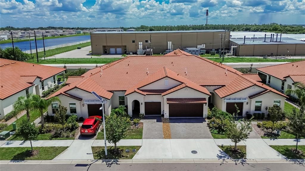 For Sale: $260,000 (2 beds, 2 baths, 1395 Square Feet)
