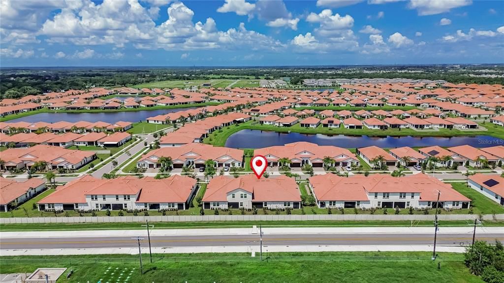 For Sale: $260,000 (2 beds, 2 baths, 1395 Square Feet)