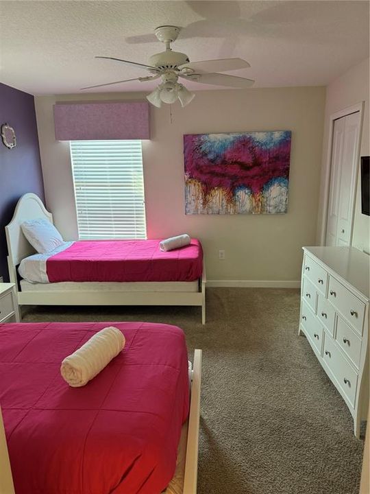 For Sale: $800,000 (8 beds, 5 baths, 3909 Square Feet)