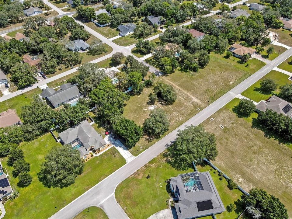 待售: $99,000 (0.65 acres)