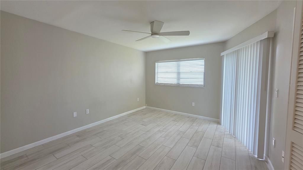 For Rent: $1,800 (2 beds, 2 baths, 981 Square Feet)