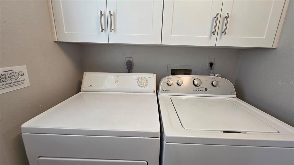 For Rent: $1,800 (2 beds, 2 baths, 981 Square Feet)