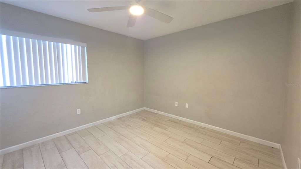 For Rent: $1,800 (2 beds, 2 baths, 981 Square Feet)