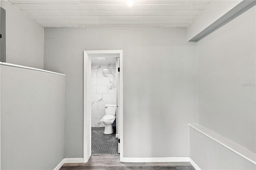 For Sale: $349,900 (4 beds, 3 baths, 1564 Square Feet)