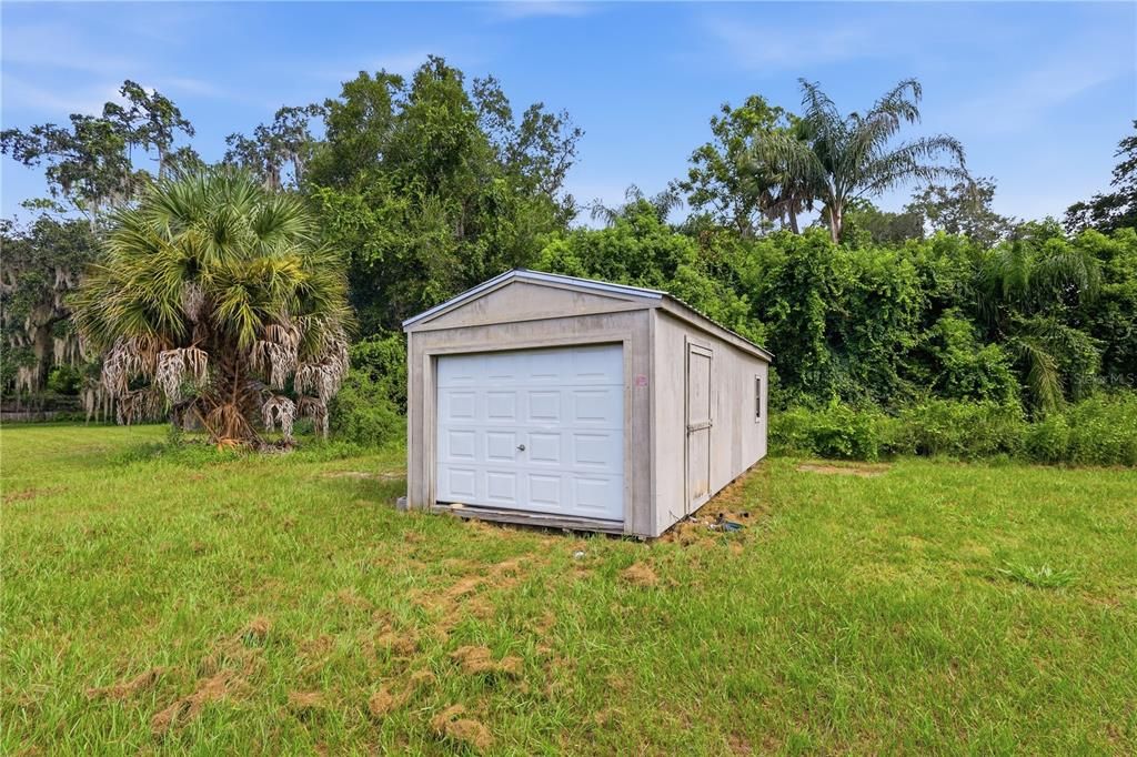 For Sale: $349,900 (4 beds, 3 baths, 1564 Square Feet)
