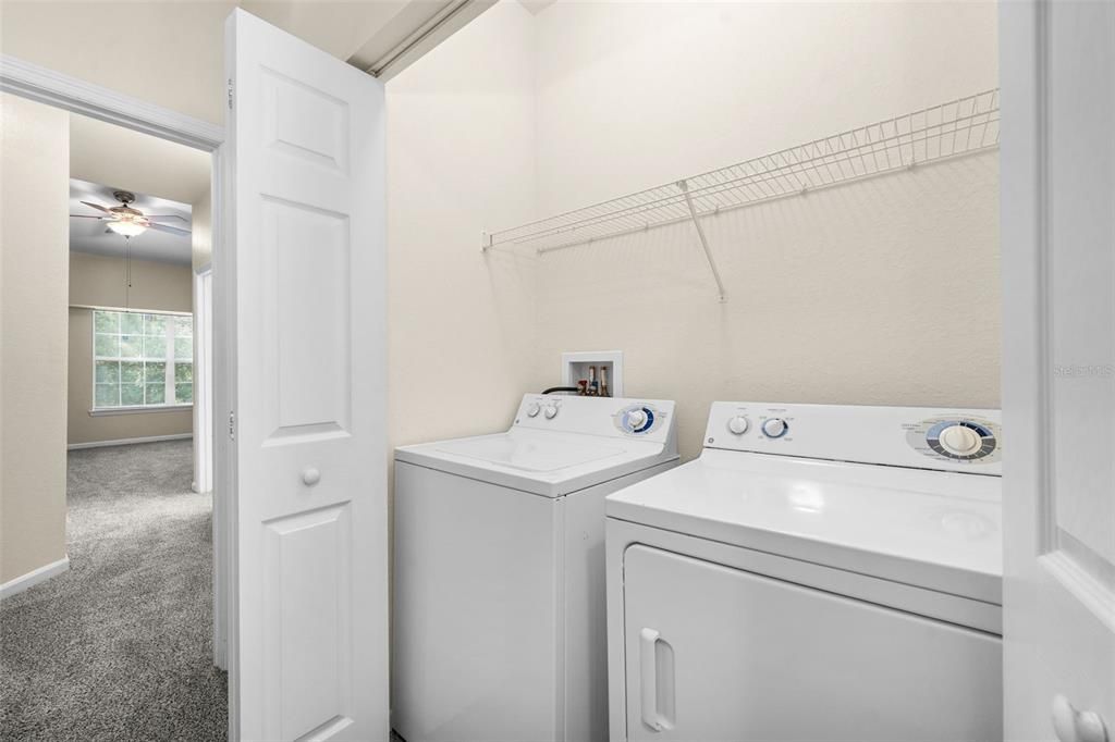 For Sale: $163,000 (2 beds, 2 baths, 1275 Square Feet)