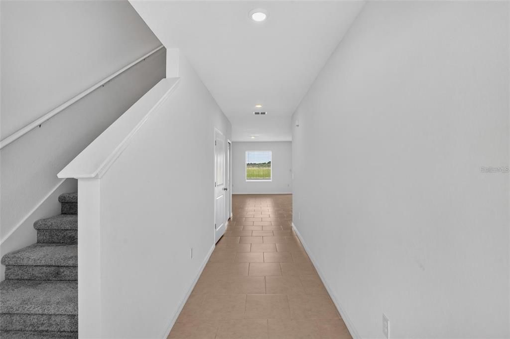 For Sale: $344,298 (5 beds, 2 baths, 2112 Square Feet)
