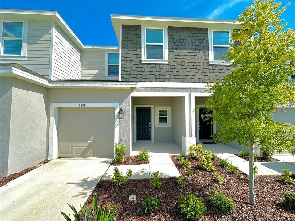 For Rent: $1,850 (3 beds, 2 baths, 1373 Square Feet)