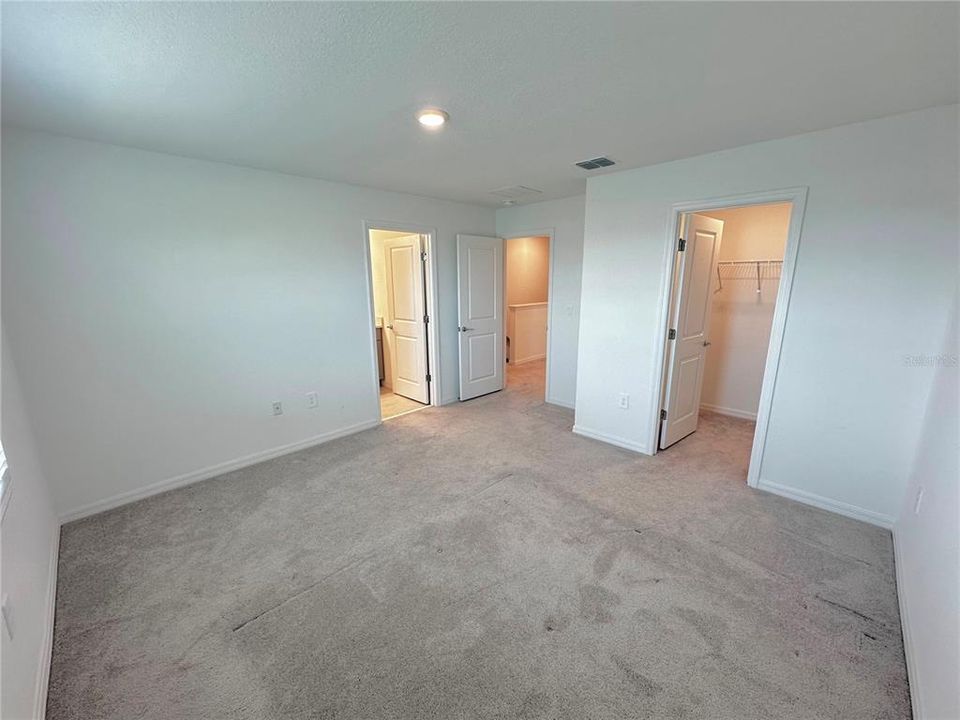 For Rent: $1,850 (3 beds, 2 baths, 1373 Square Feet)
