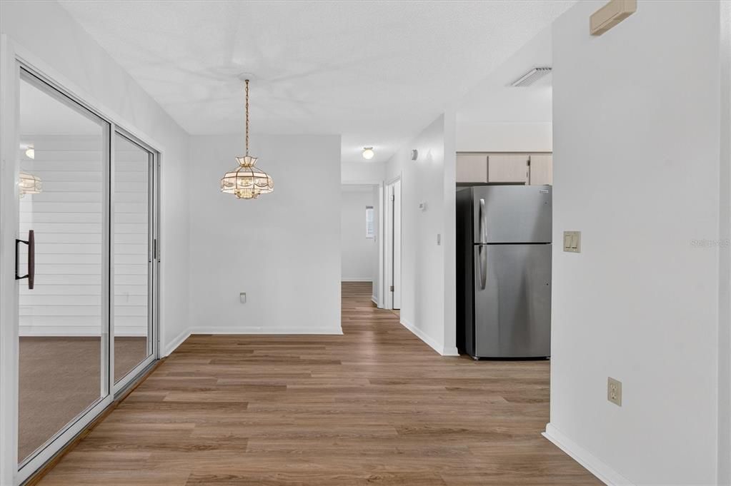 En Venta: $178,000 (2 camas, 2 baños, 1009 Pies cuadrados)