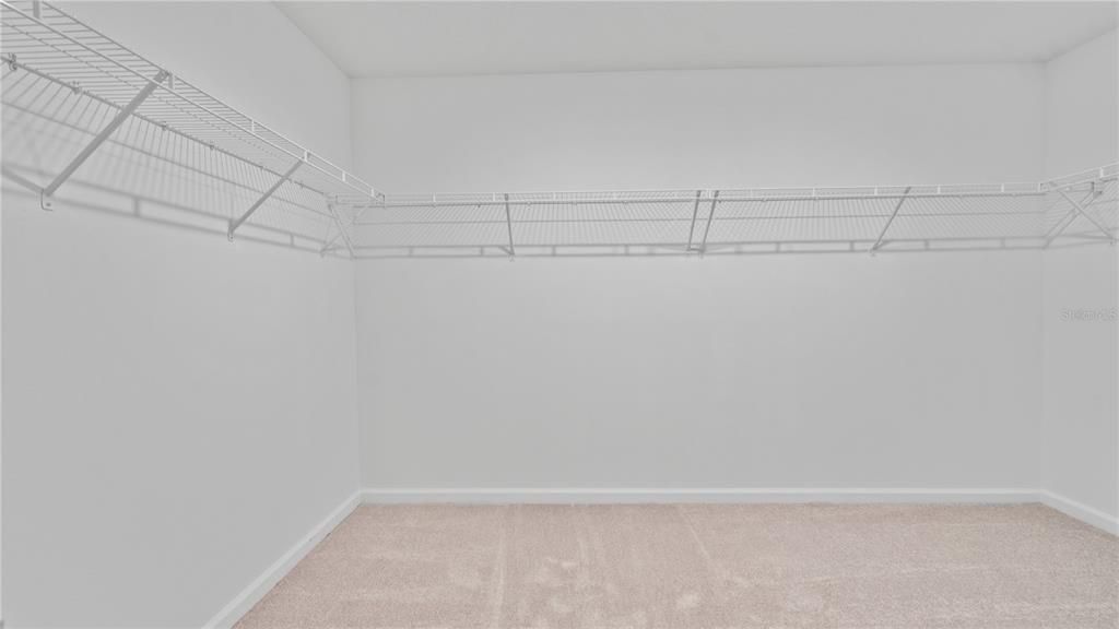 En Venta: $310,450 (4 camas, 2 baños, 1824 Pies cuadrados)