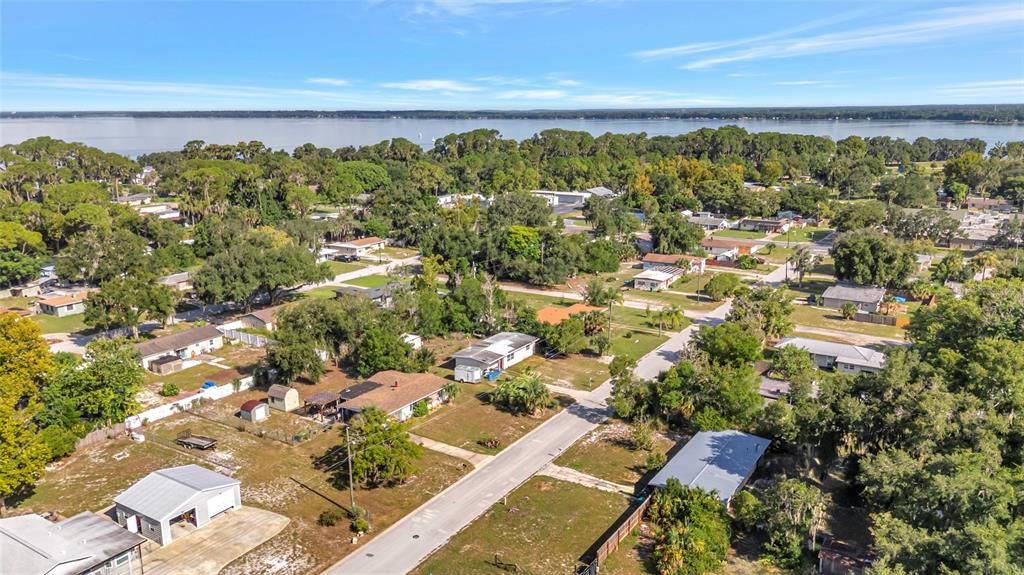 Active With Contract: $199,900 (3 beds, 1 baths, 1175 Square Feet)