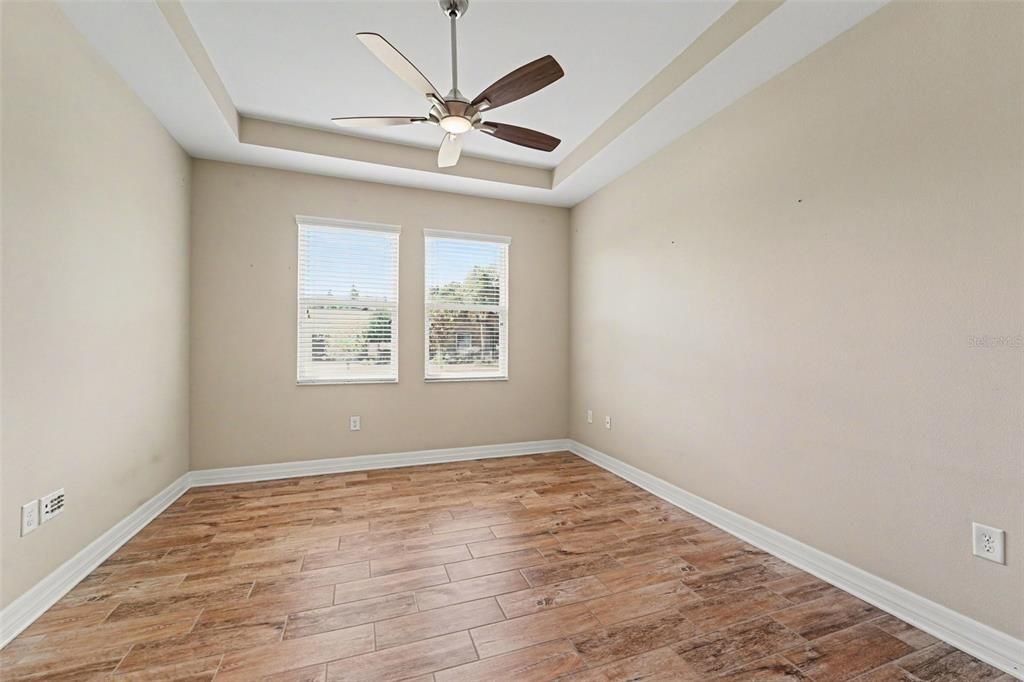 For Sale: $525,000 (4 beds, 3 baths, 2910 Square Feet)